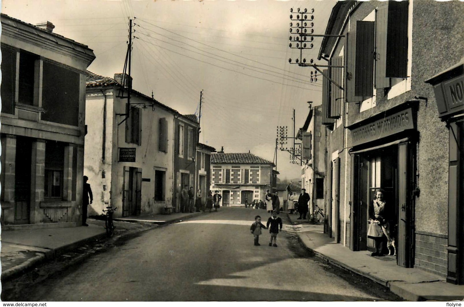 Saint dans les années 60 Saint sur Gironde